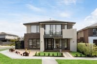 Park Views & Exceptional Family Space