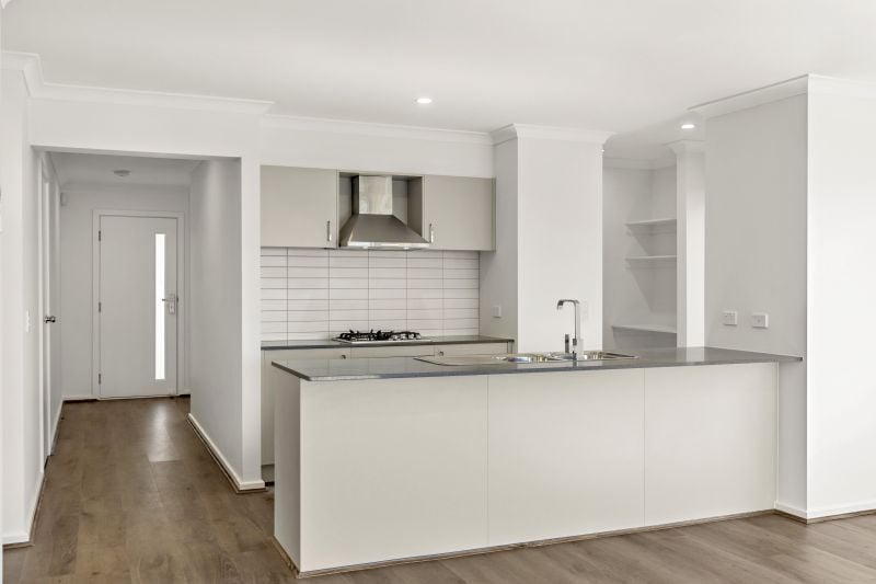 4 Hardhead Street, Wallan