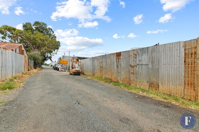 16 Bushman Street, Parkes NSW, Parkes - Thumbnail 7