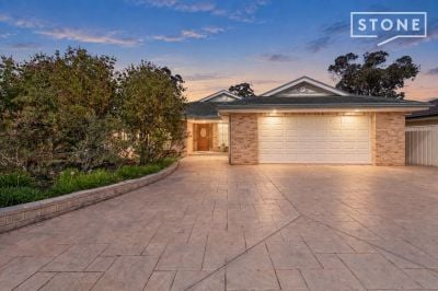 Hamlyn Terrace 13 Middle Tree Close