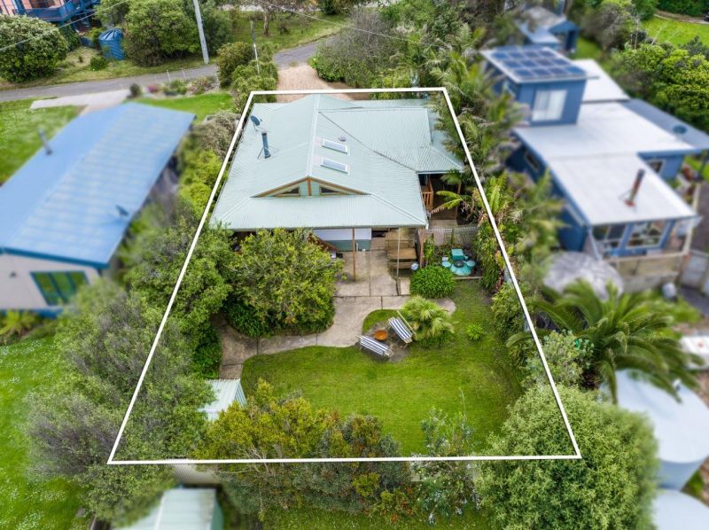 9 Sarsfield Street Separation Creek VIC, Separation Creek - Thumbnail 5
