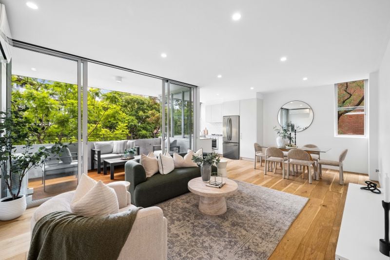 10/28 New Street, Bondi