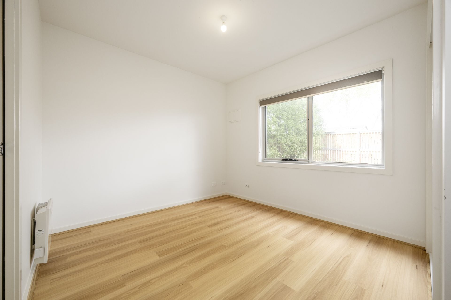 Contemporary 2-Bedroom Townhouse in Prime Thornbury Location