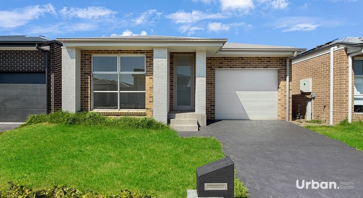 Austral 21 Parhelion Street