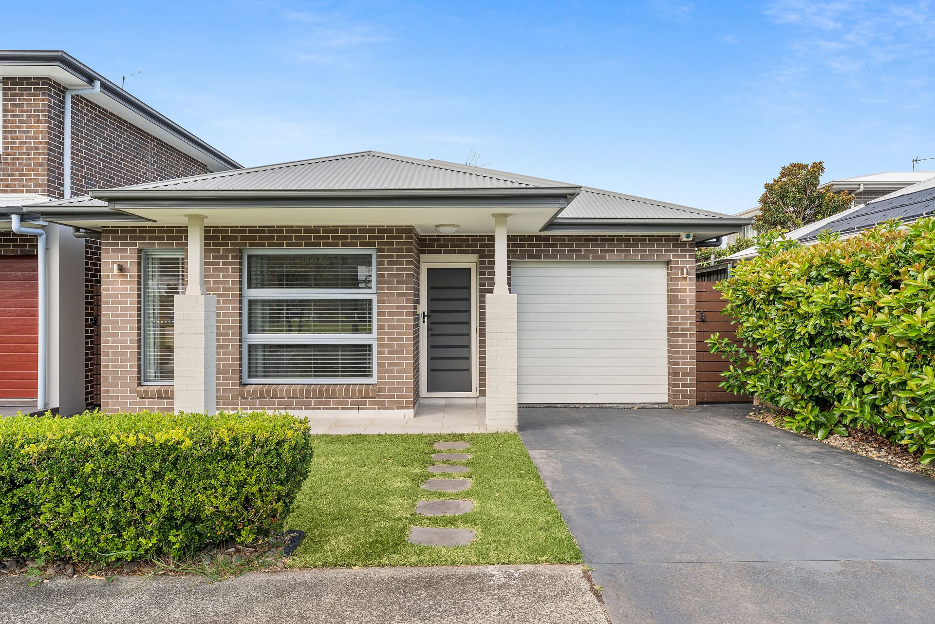 27 Brickworks Avenue, Thirroul NSW