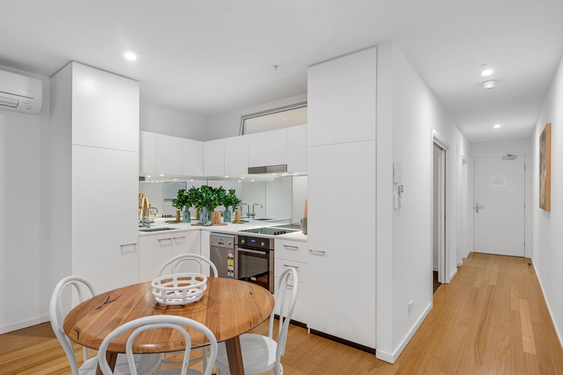 106/14 Gilbert Street Adelaide SA, Adelaide - Thumbnail 7