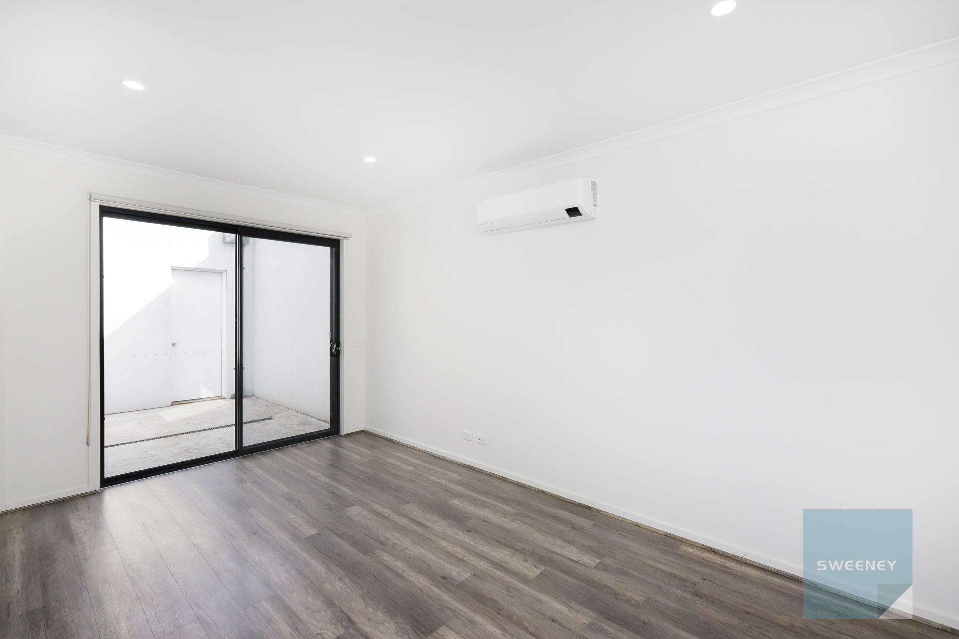 16 Kingdom Boulevard, Weir Views - Thumbnail 8