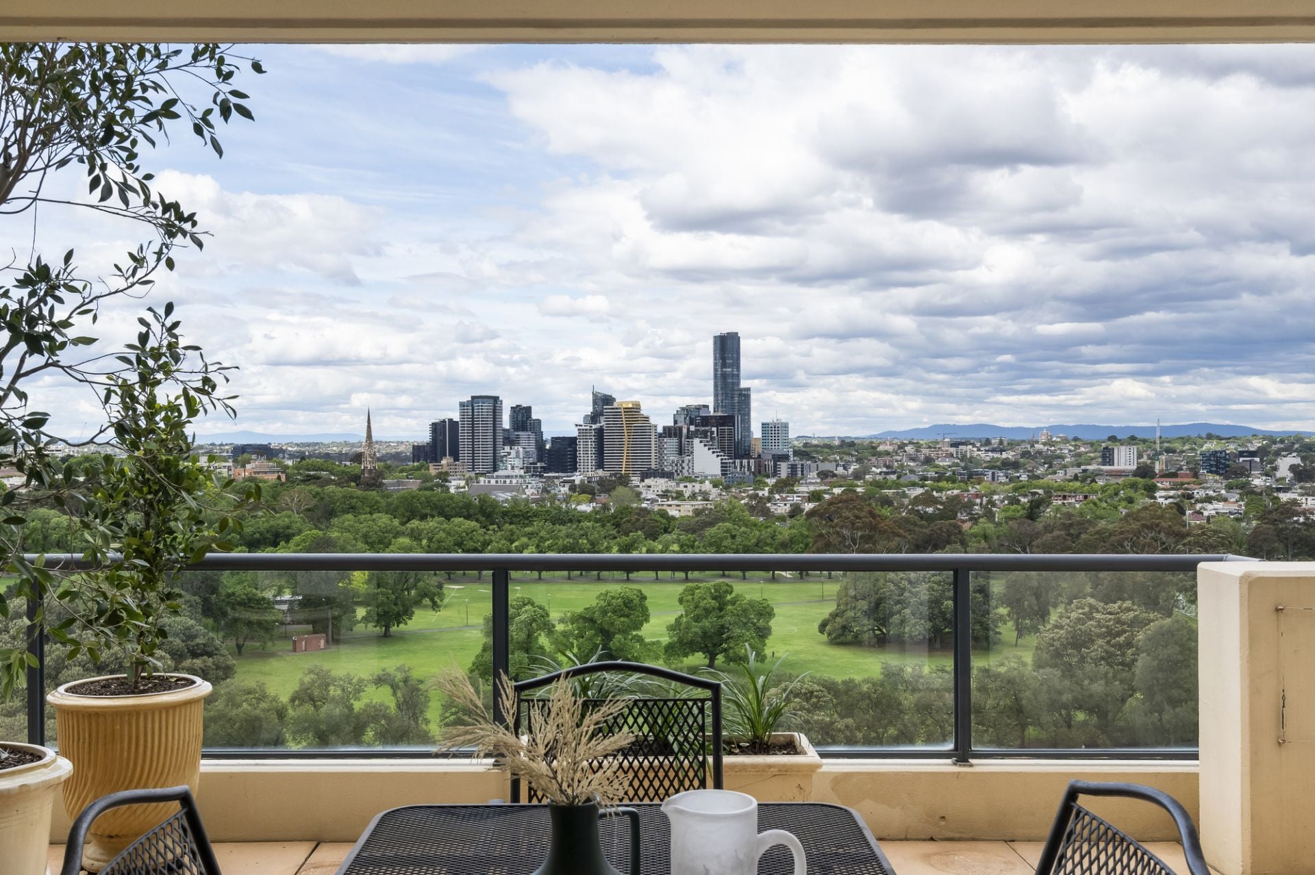 1602/469 St Kilda Road, Melbourne, Melbourne - Thumbnail 2