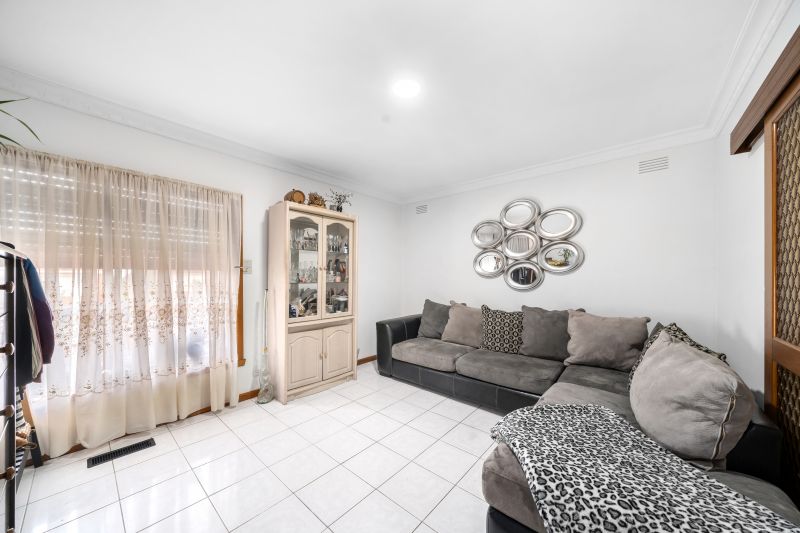 1 Nancye Drive, Lalor