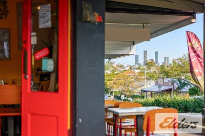 QUALITY OFFERING IN PADDINGTON'S RETAIL PRECINCT!