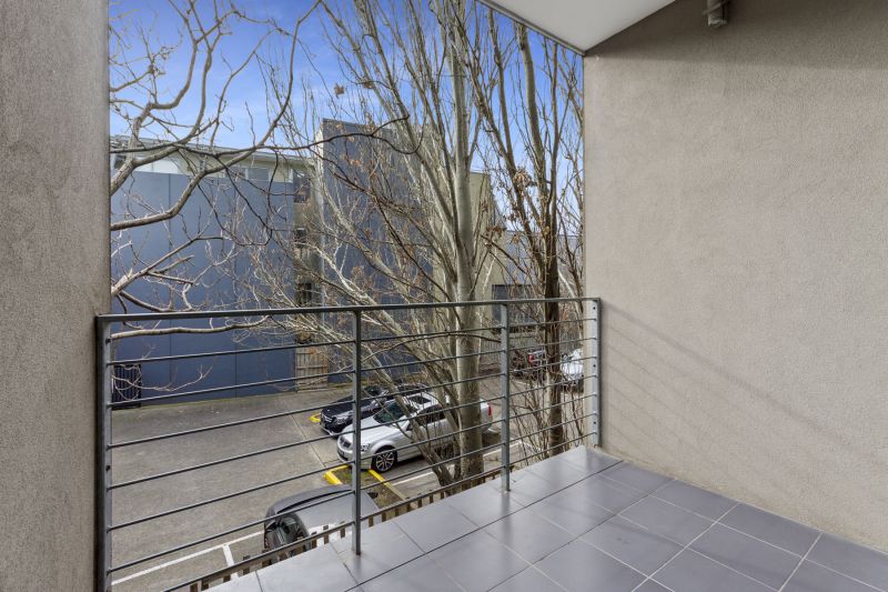 8/186 Barkly Street, St Kilda - Thumbnail 8