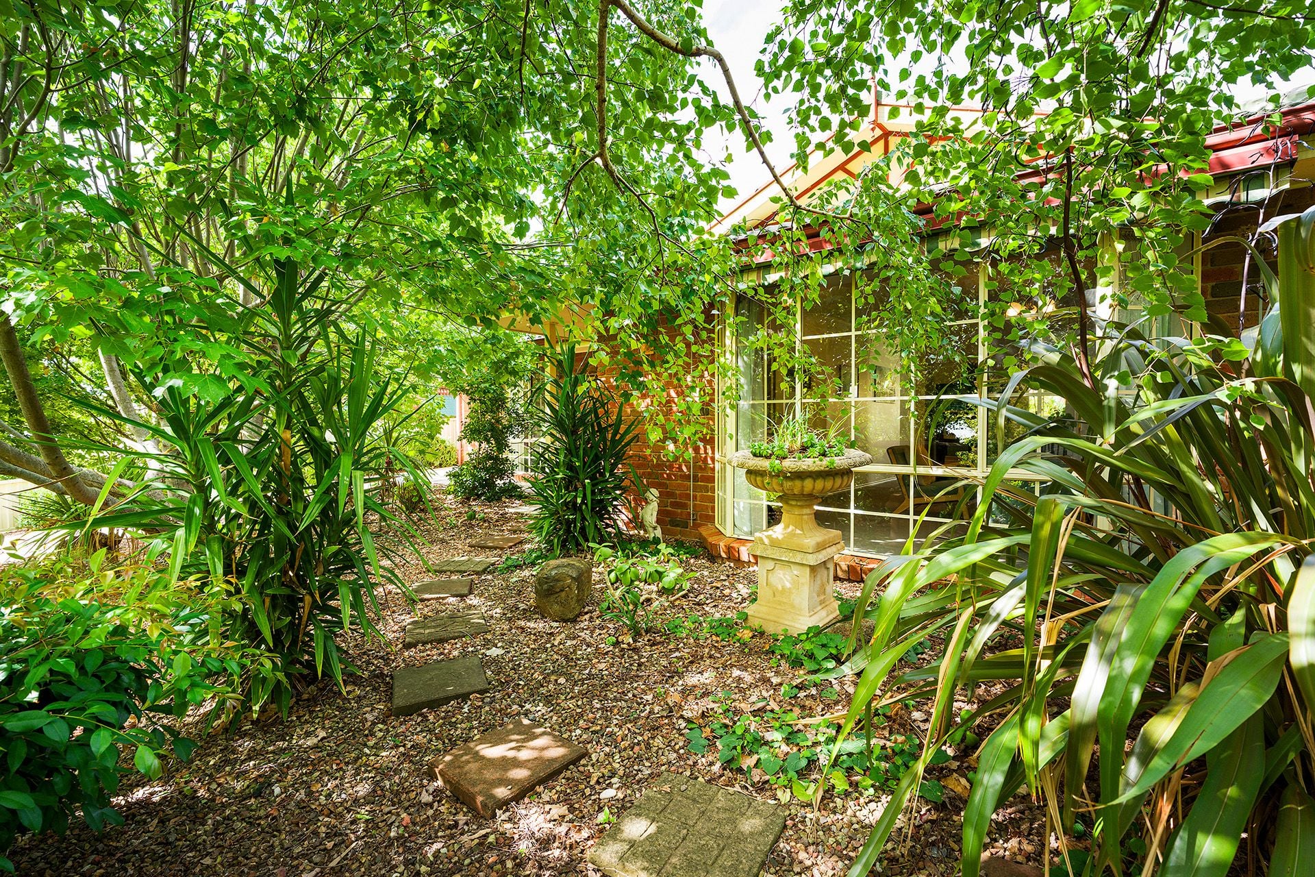 5A Caroline Street, Castlemaine - Thumbnail 3