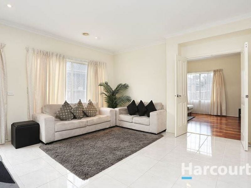 7 Karagola Terrace, Epping