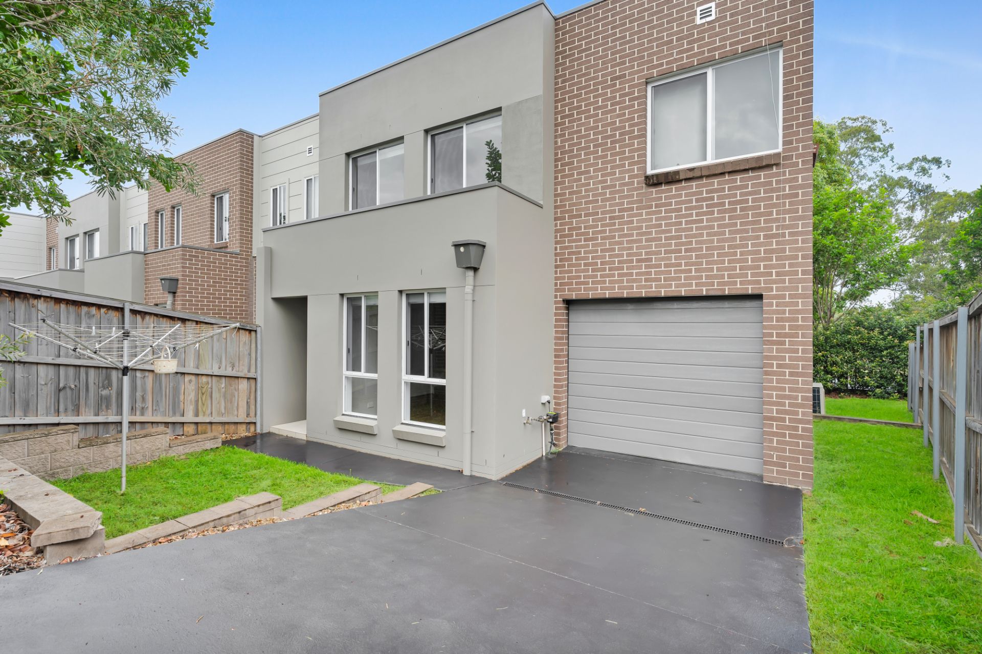 92 Goldsmith Avenue, Campbelltown, Campbelltown - Thumbnail 2