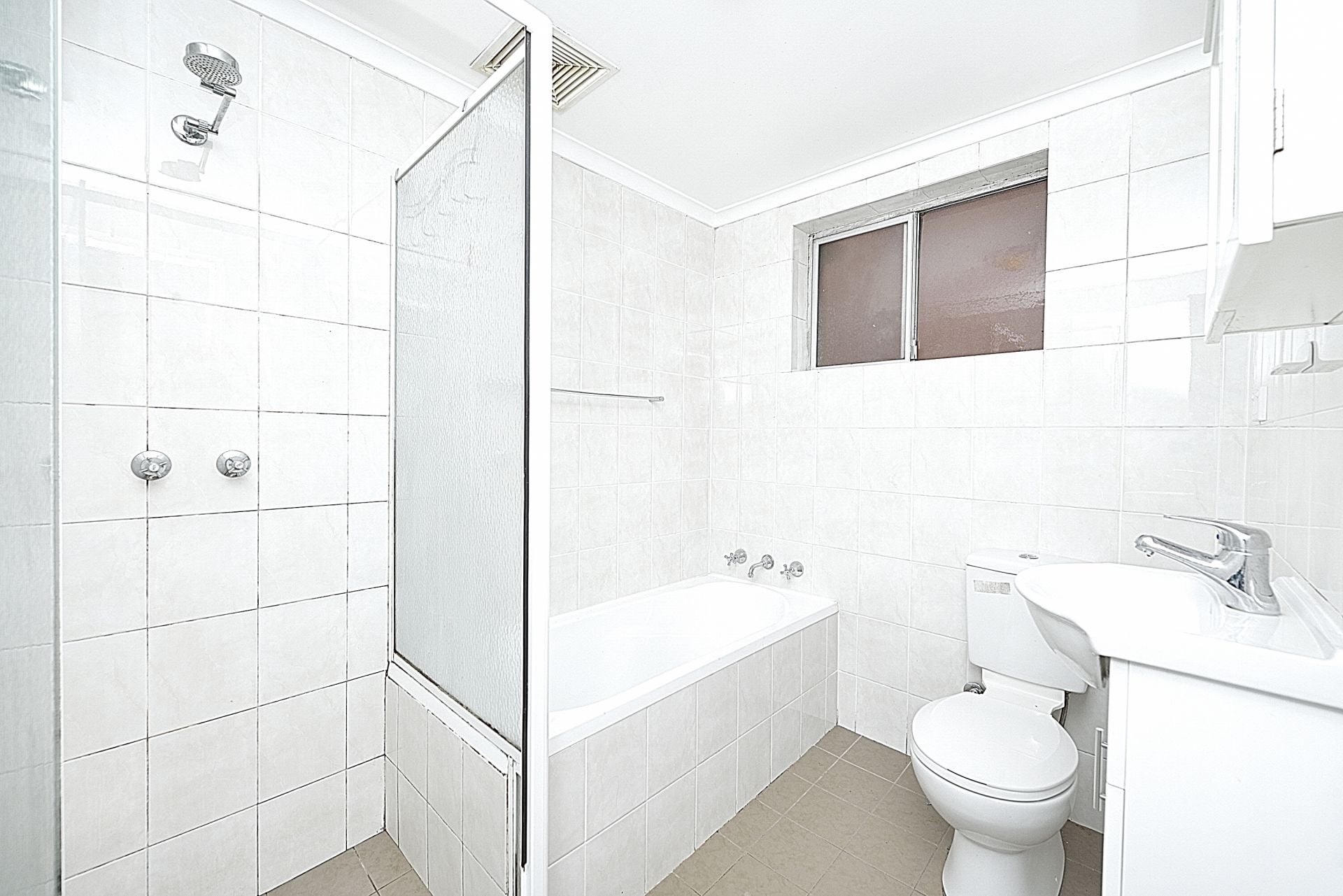 8/6 Eastbourne Road Homebush West NSW, Homebush West - Thumbnail 4
