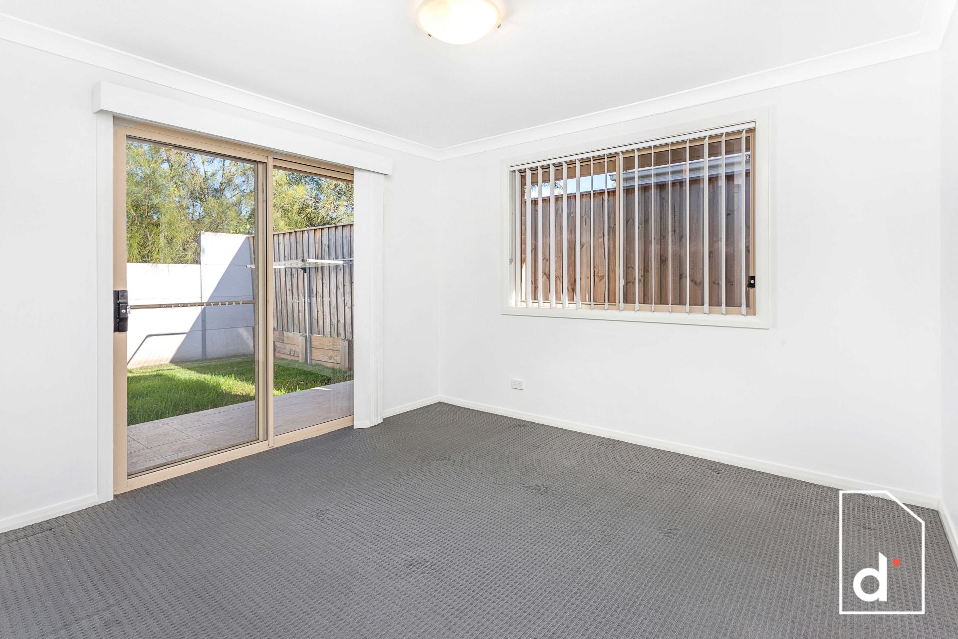 27 Churchill Circuit, Barrack Heights NSW