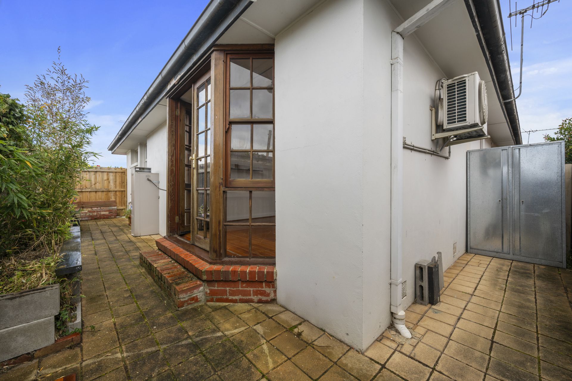 Secluded One-Bedroom Villa in the Heart of Thornbury