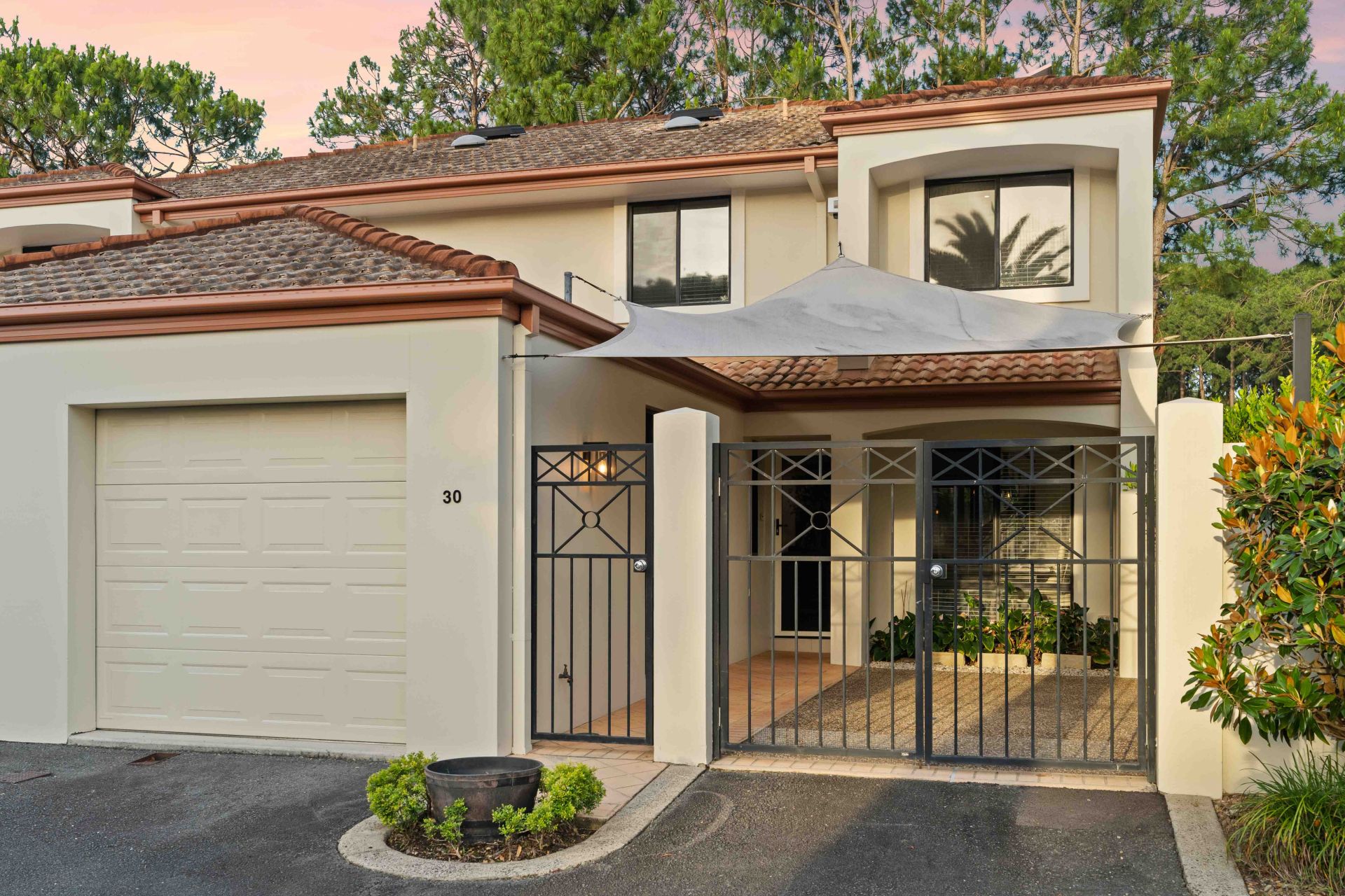 30/23 Santa Barbara Road, Hope Island QLD 4212, Hope Island - Thumbnail 3