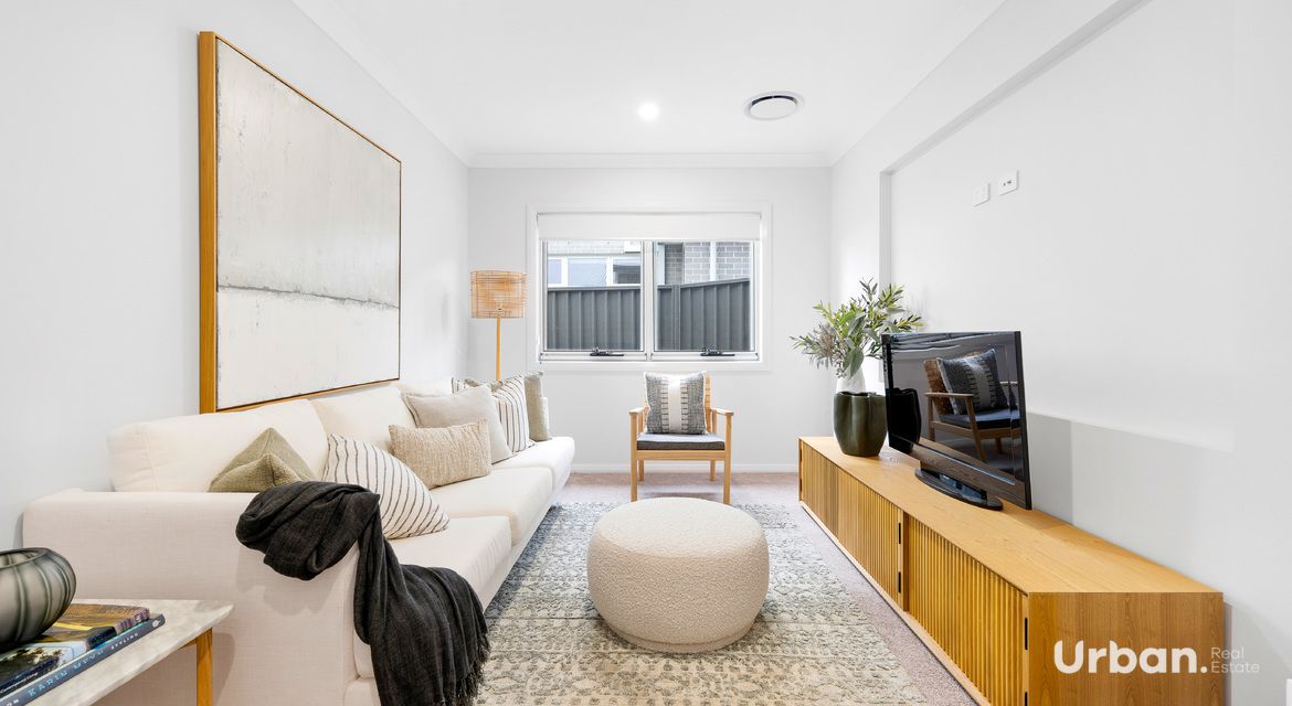 Albion Park 48 Holroyd Street