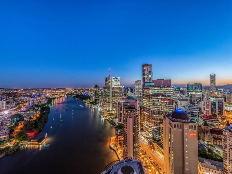 30 Macrossan Street BRISBANE CITY QLD