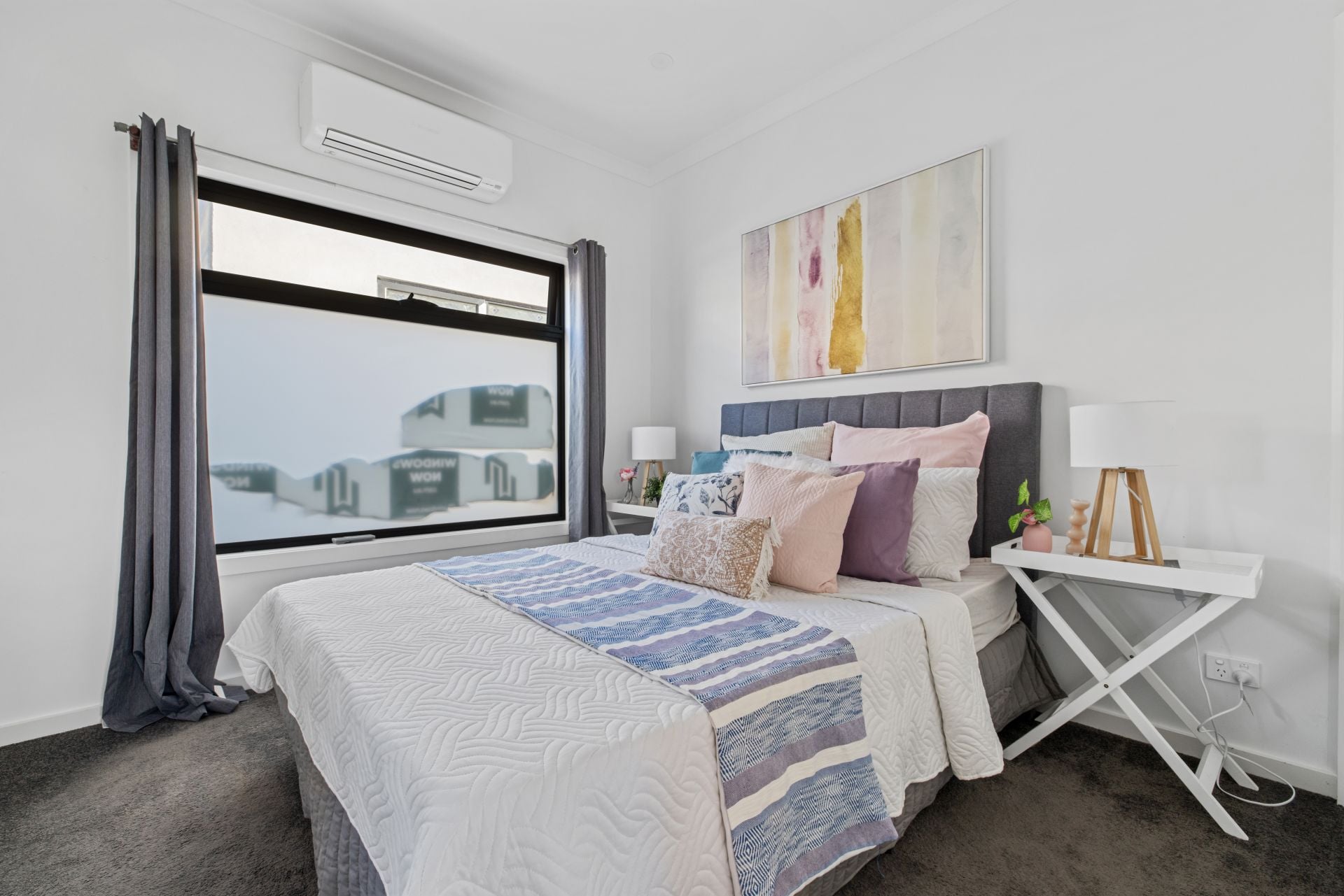 Stylish Two Bedroom Townhouse in Prime Location!