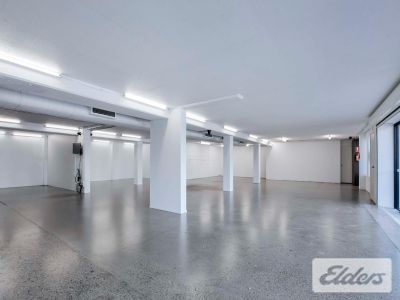 PROMINENT CORNER - OFFICE/ SHOWROOM - JAMES ST PRECINCT!