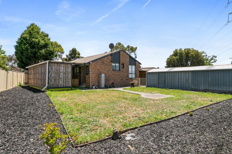 9 Devlin Court, Mill Park