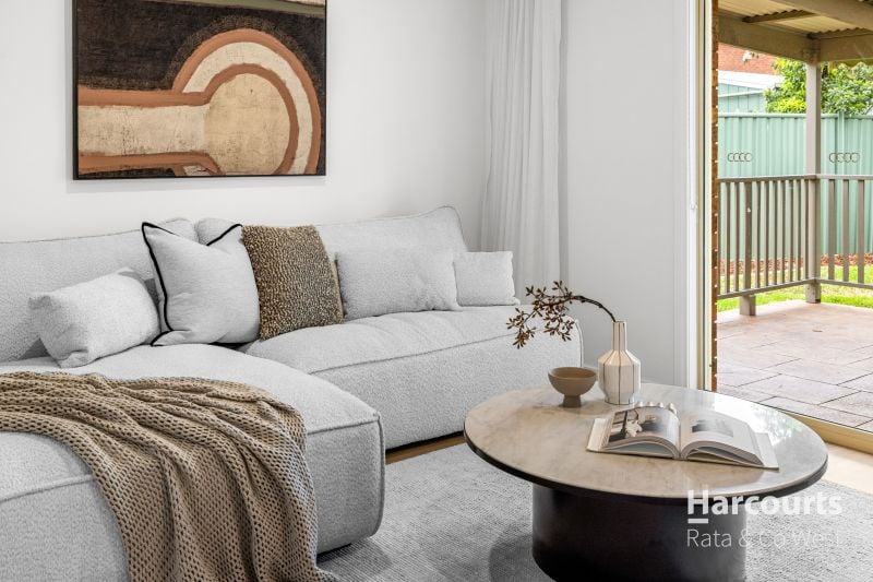 9 Northampton Crescent, Caroline Springs