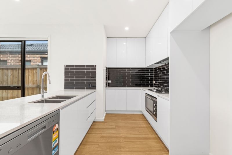 14 Plunkett Street, Wollert