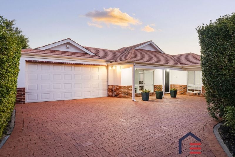 123A The Strand, Bedford