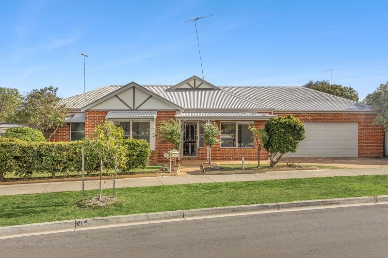 8 Recreation Drive, Leopold VIC 3224