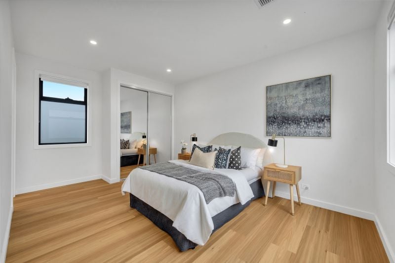 2/98 Cyprus Street, Lalor