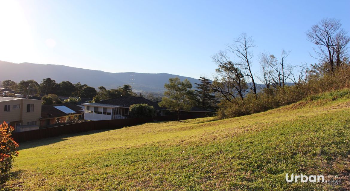 Dapto 14 Baywood Avenue
