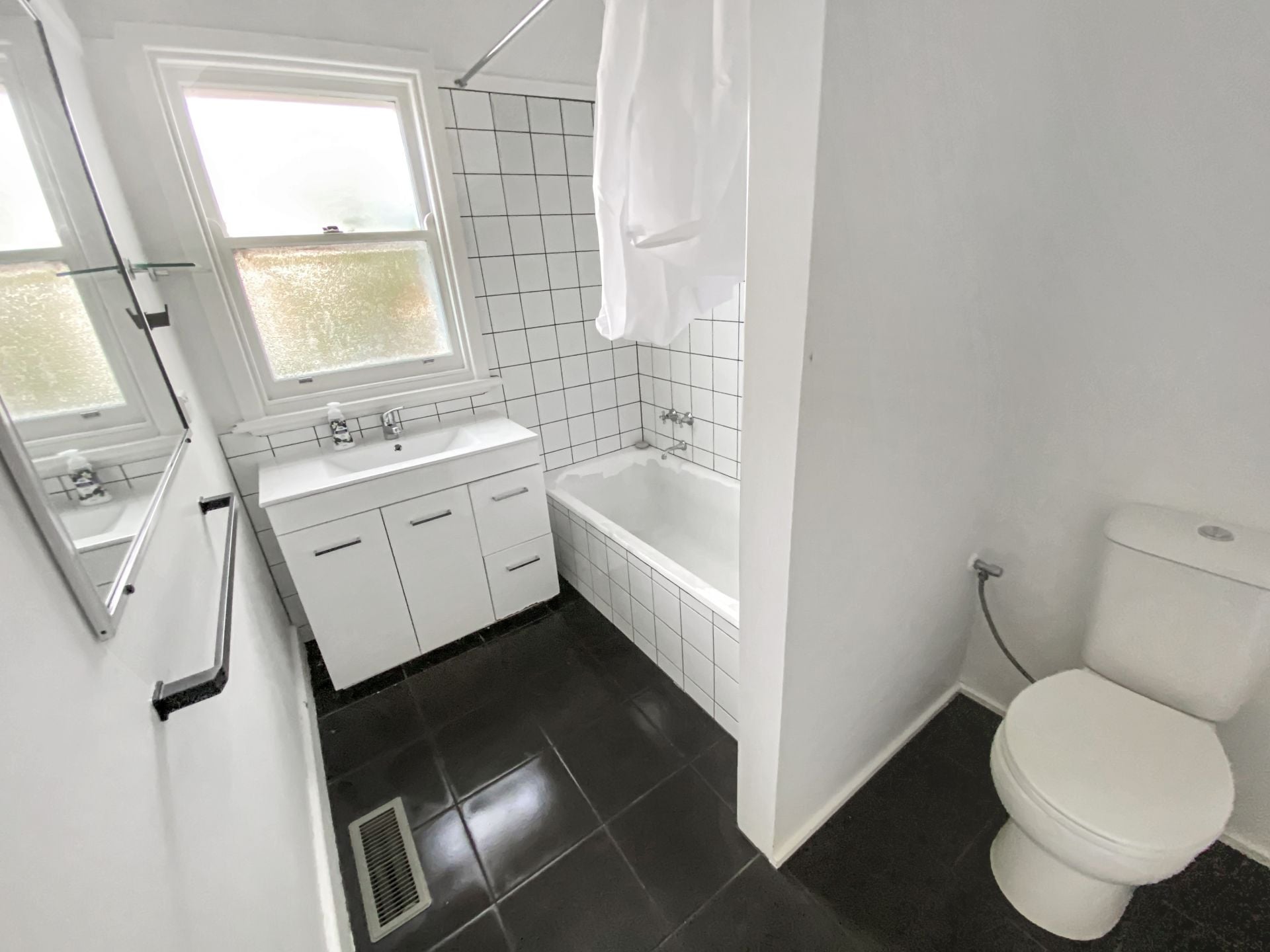 140 Neale Street, Flora Hill, Flora Hill, Flora Hill - Thumbnail 5