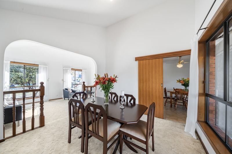 136 Garden Grove Drive, Mill Park