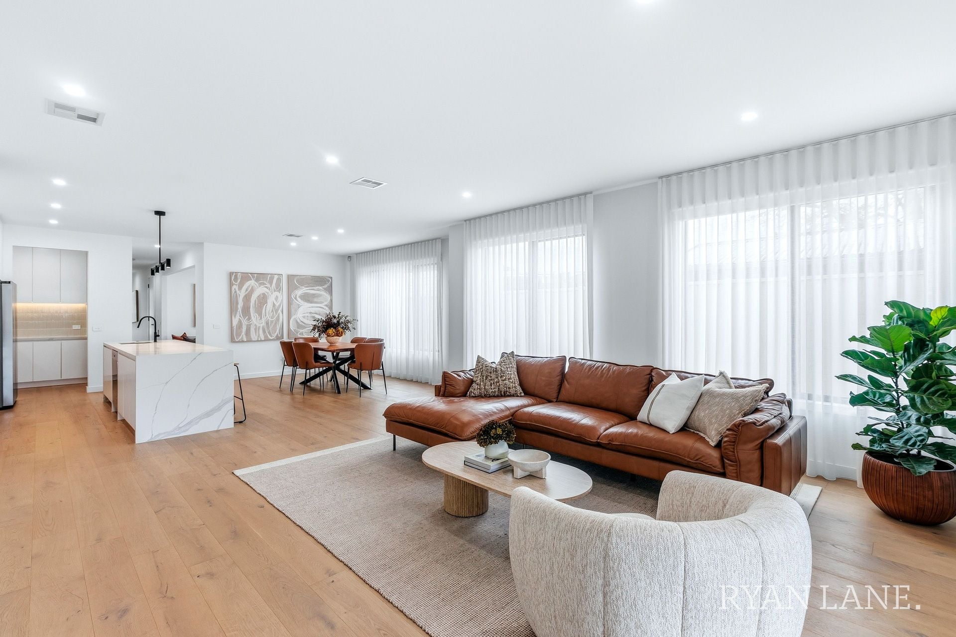 50 Bracken Grove Altona VIC, Altona - Thumbnail 4