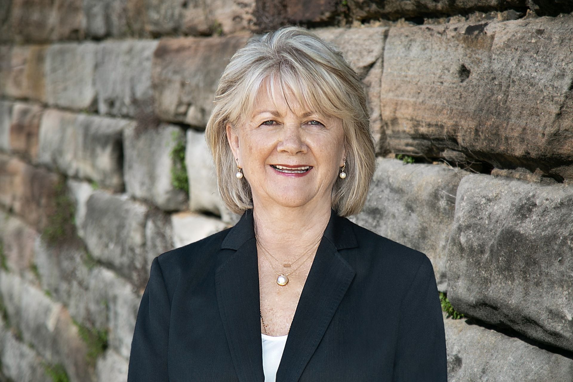 Margaret Woo
