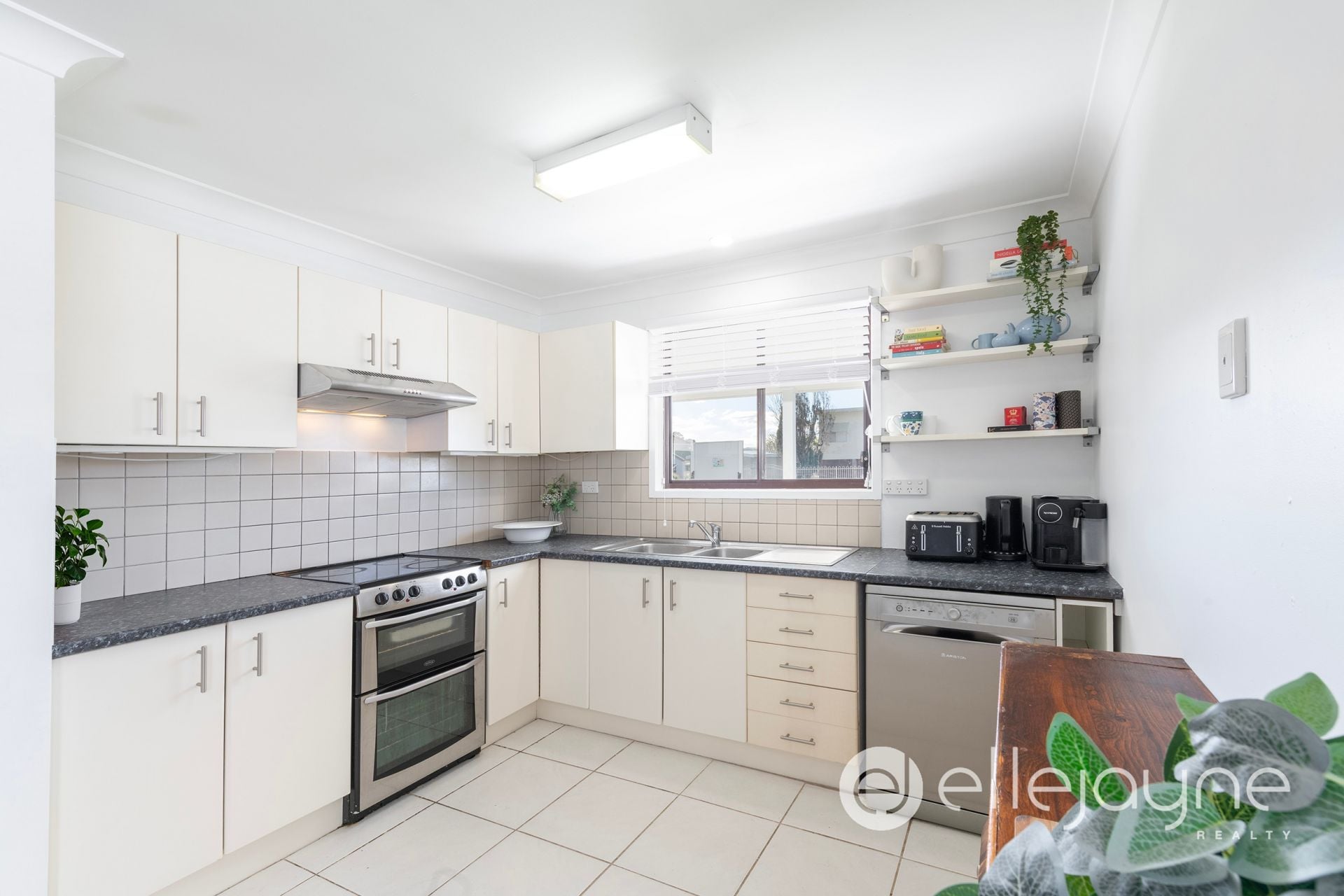 76 Beach Road, Silverwater, Silverwater - Thumbnail 8