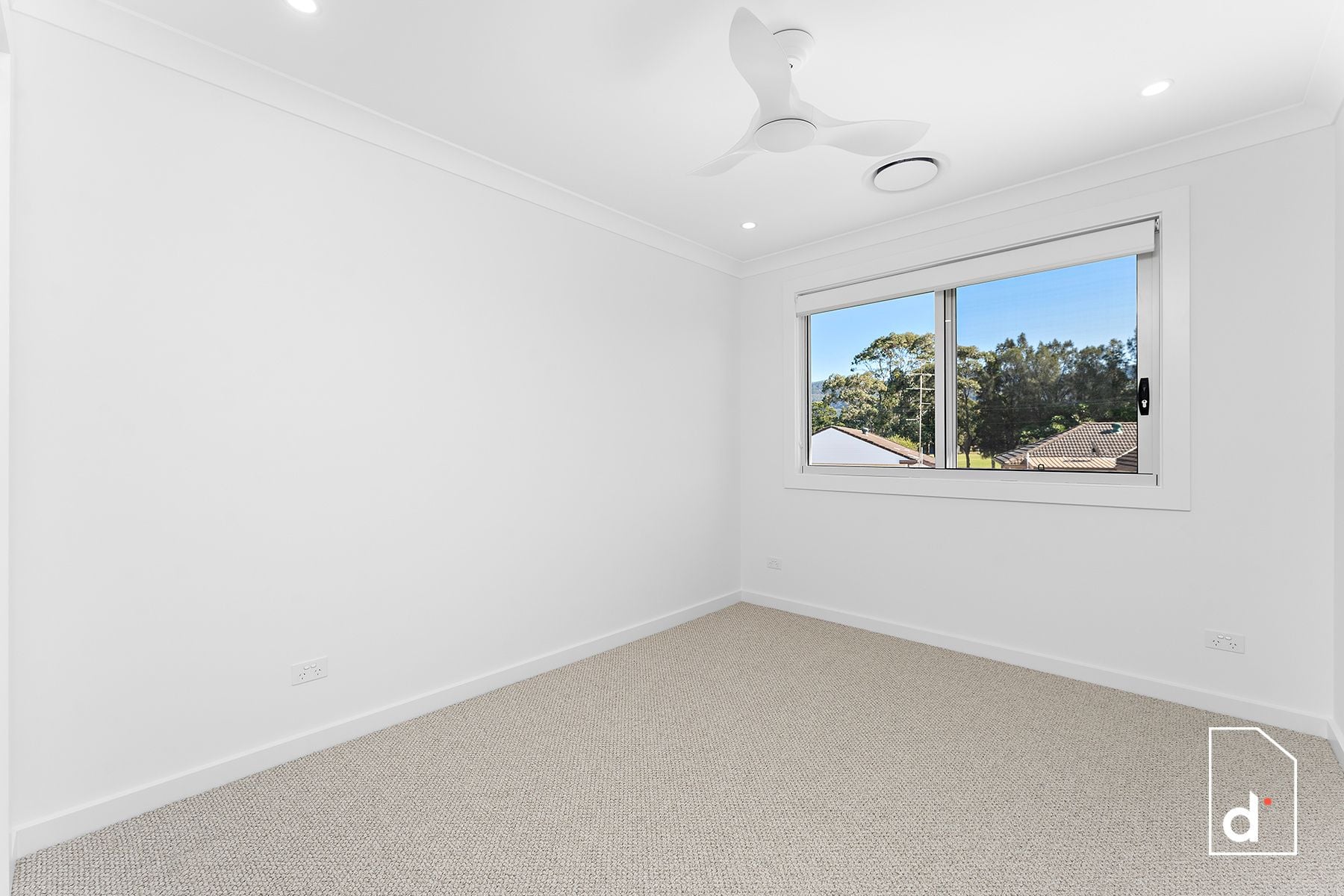 16B Robertson Road, Woonona NSW