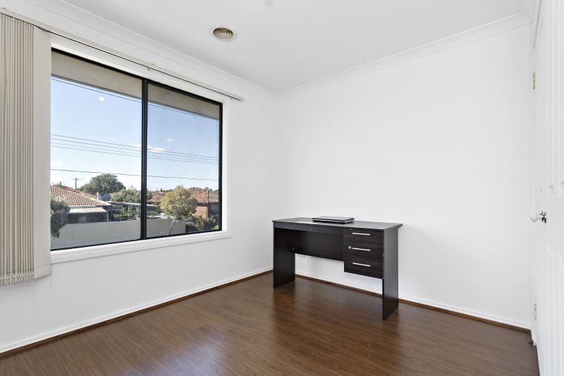 1/15 Falcon Street, Thomastown