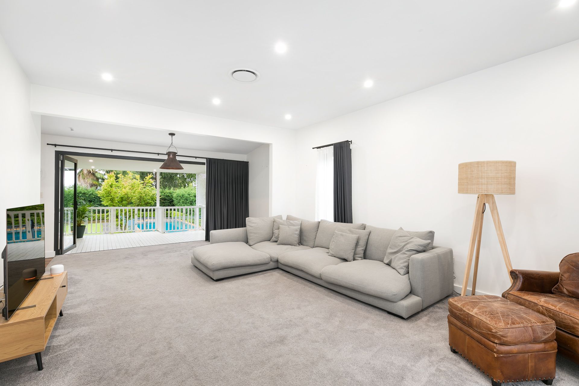 12 Munni Street WOOLOOWARE 2230