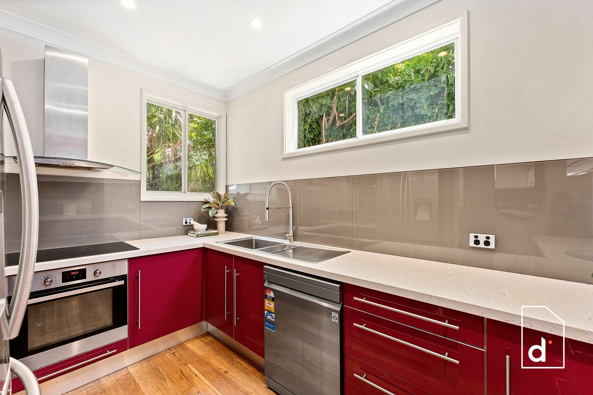 279 Lawrence Hargrave Drive, Coalcliff NSW