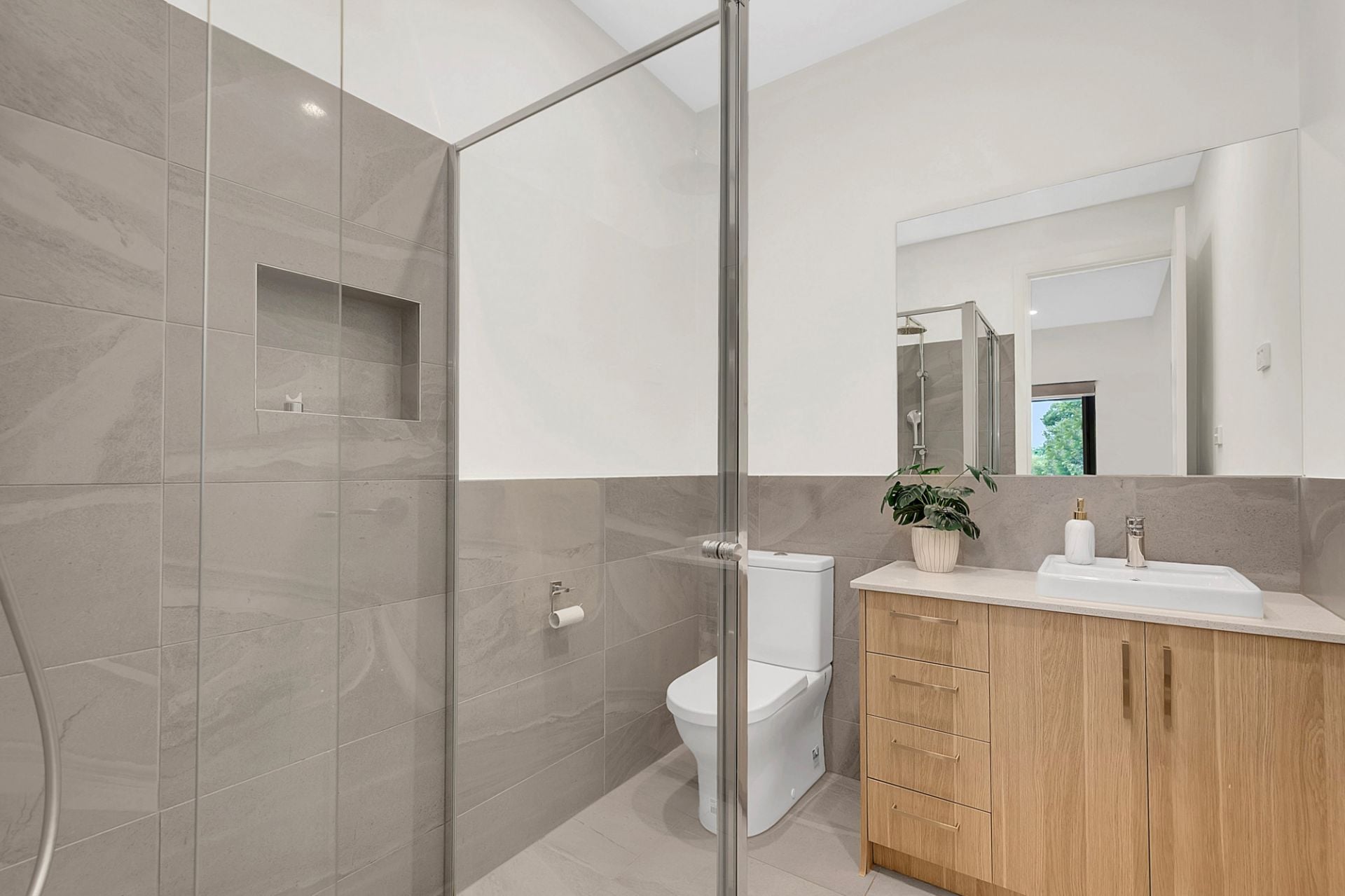 A Benchmark In Contemporary Living