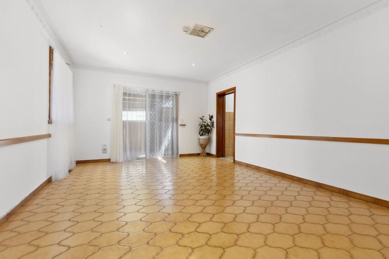 5 Godley Street, Reservoir