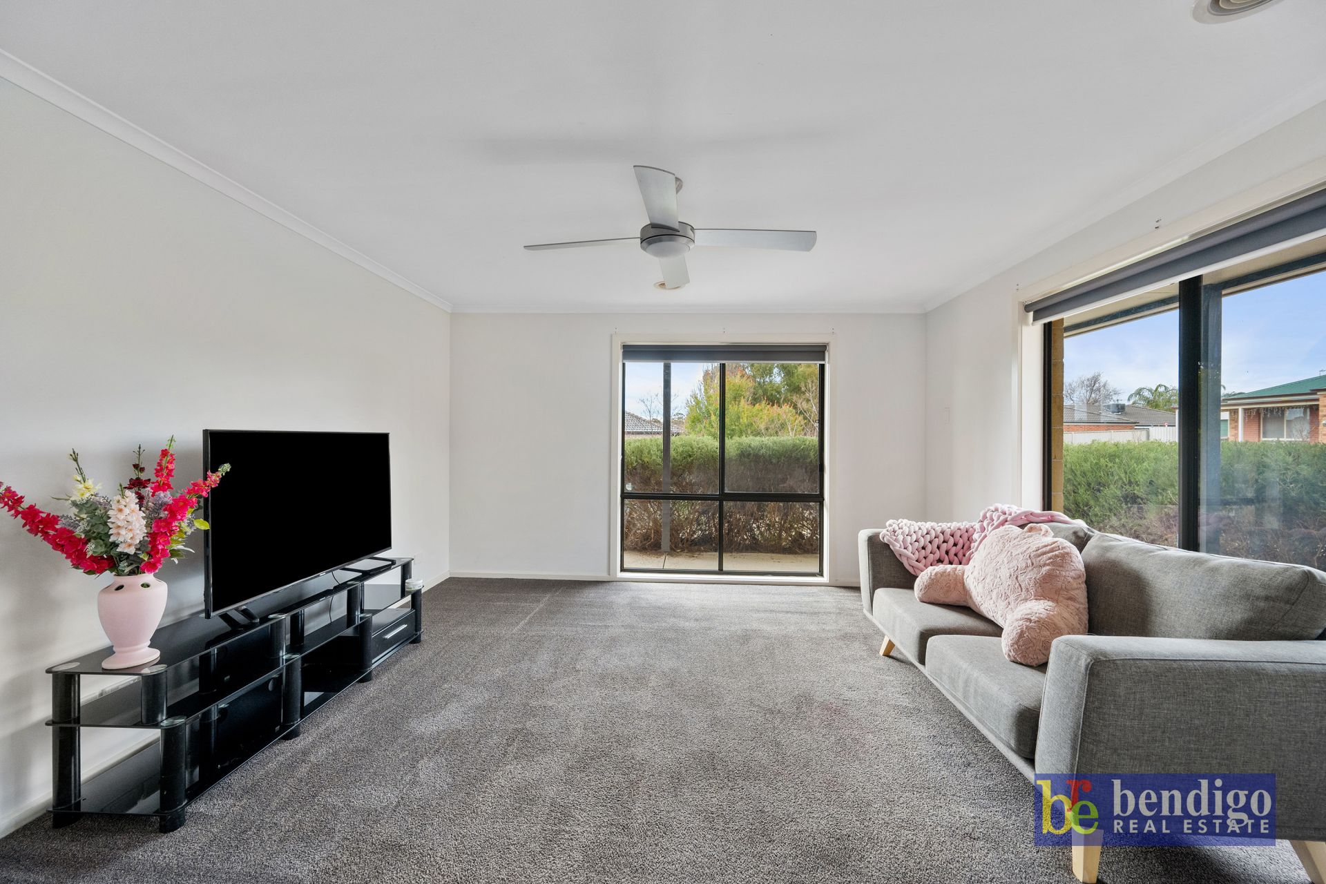 19 Julian Way California Gully VIC, Gully - Thumbnail 2