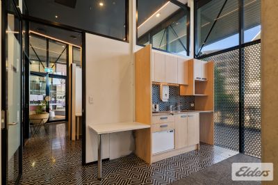 HIGH QUALITY OFFICE FITOUT IN WORLD CLASS SHOPPING CENTRE
