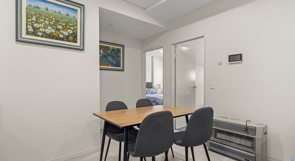 Schofields 42/6 Bingham Street