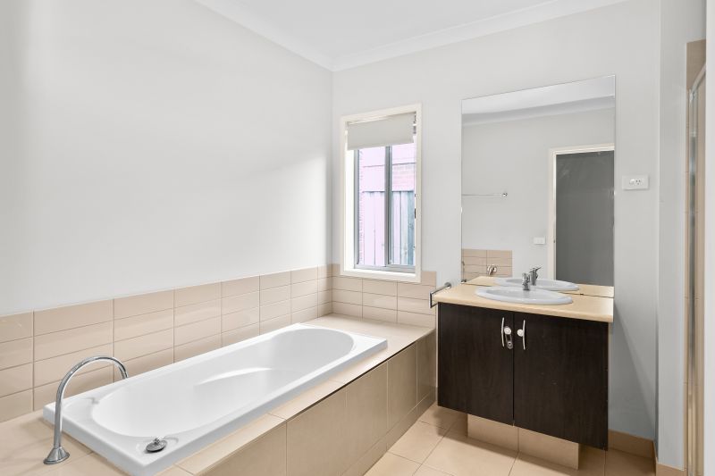 10 Pontoon Street, Lalor