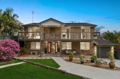 Warriewood 17 Bertana Crescent