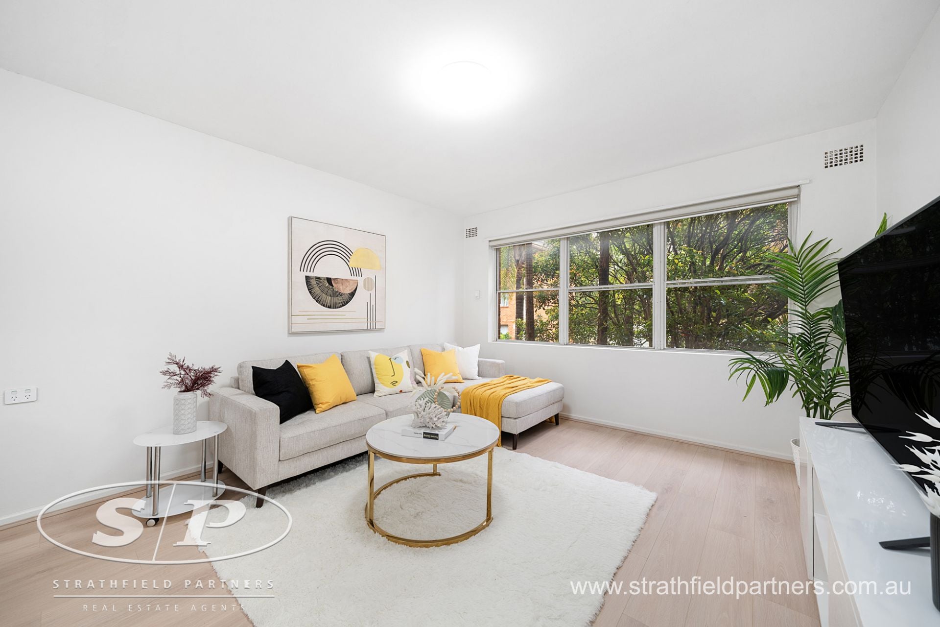 4/29-31 Marlene Crescent, Greenacre, Greenacre - Thumbnail 2